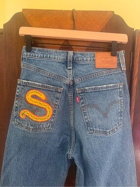 ✨CUSTOM✨ Levi's High-Rise Jeans with Embroidered snake
